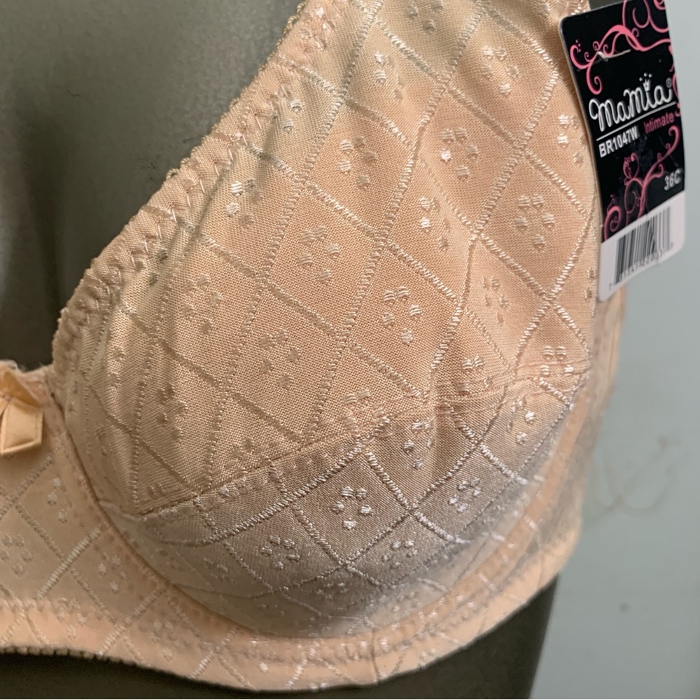 Mamia Beige Bra with Textured Pattern beige bra lightly padded 36C - Picture 2 of 10